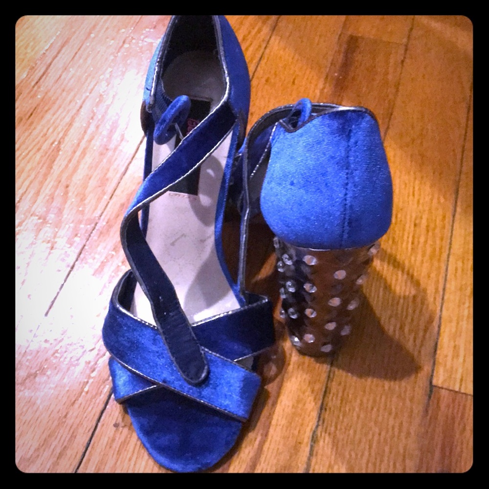 Betseyville Blue Velvet Pumps with Studded Heels